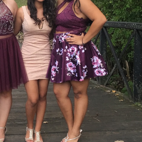 jcpenney Dresses & Skirts - 2 Piece Burgundy dress with flower printed bottom